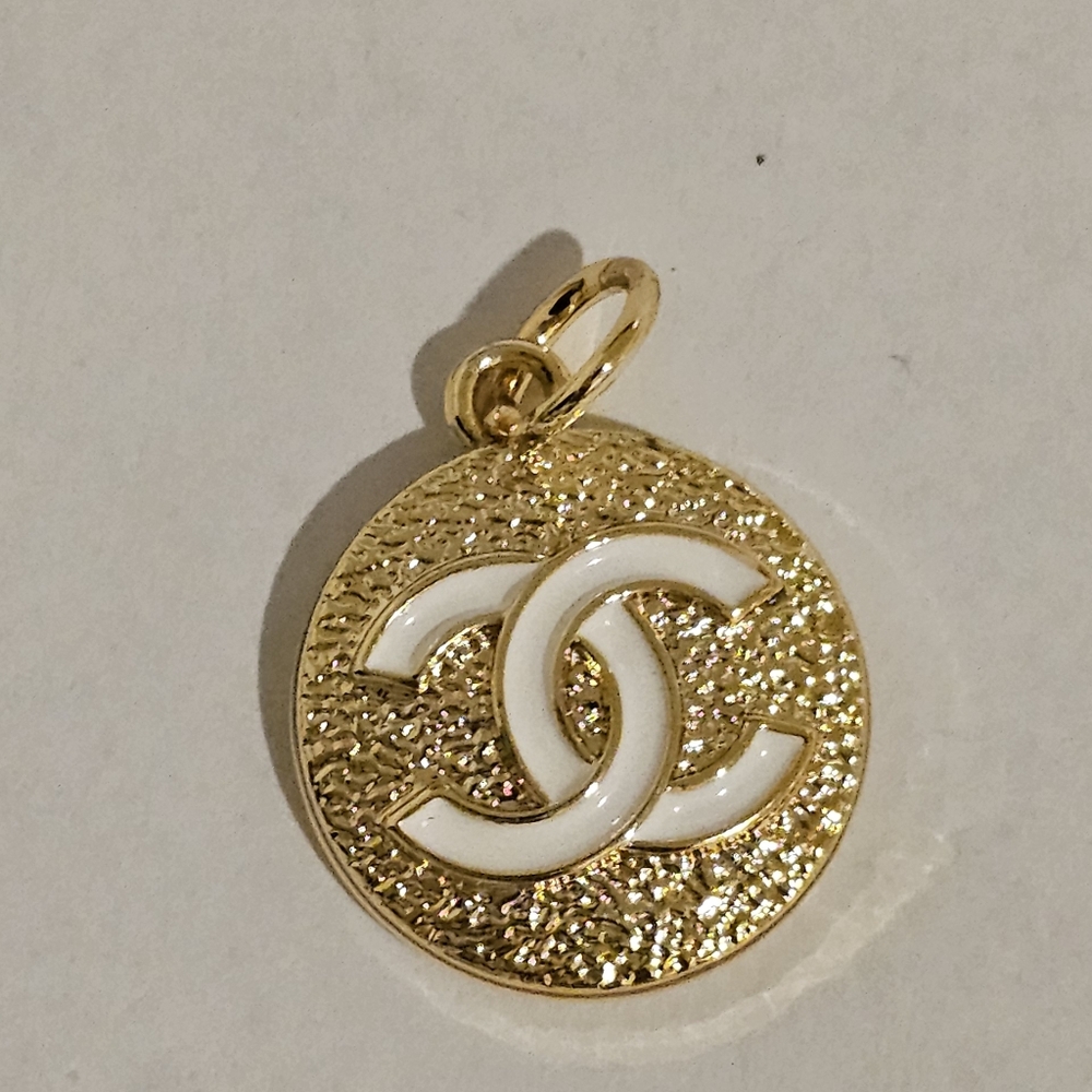 Chanel  Zipper Pull Pendant